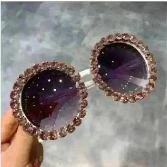 Crystal round sunglasses - Picture 2 of 9